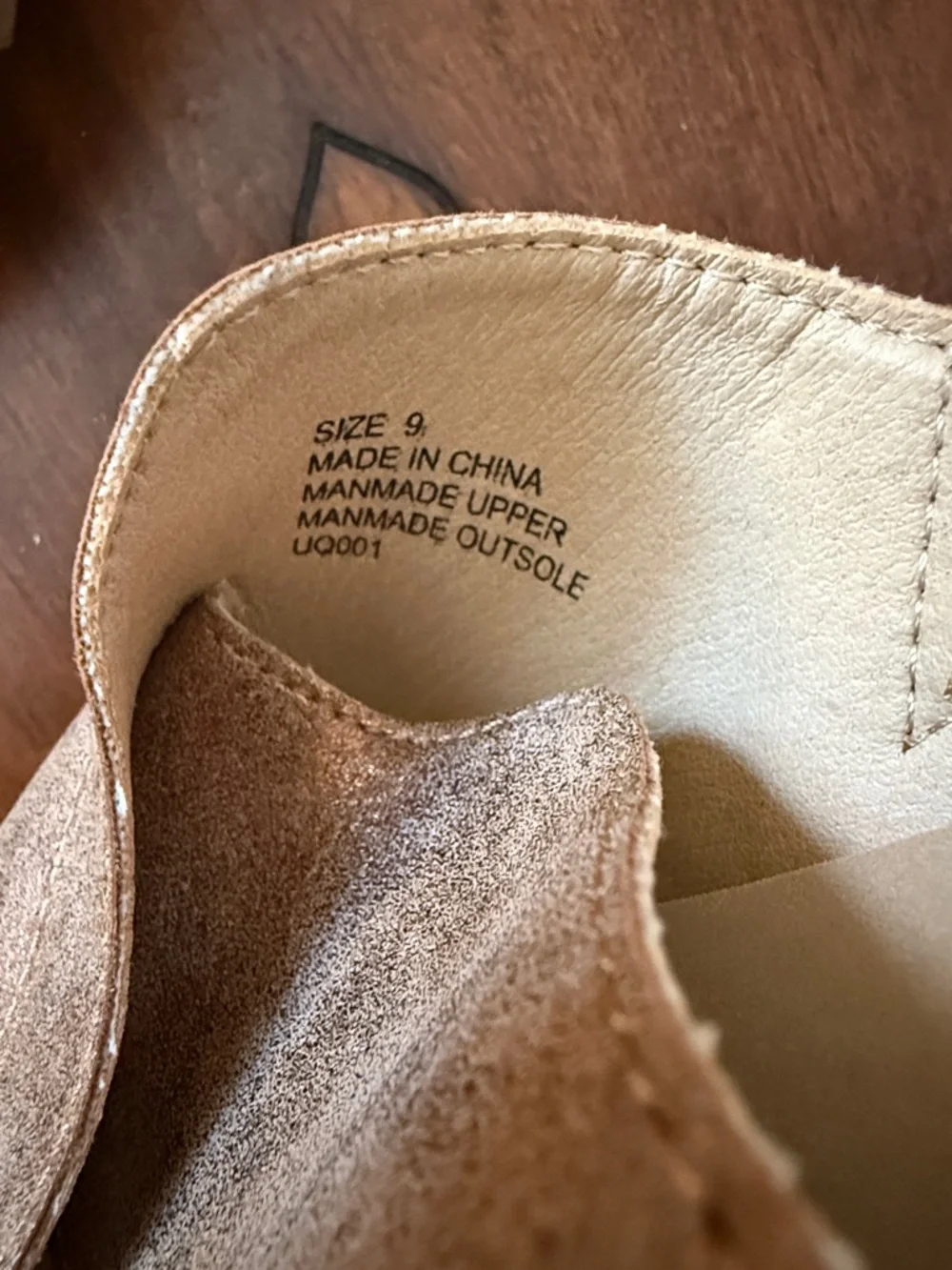 Volatile Firefly wedge in bronze, 9M, very gently worn (no box)